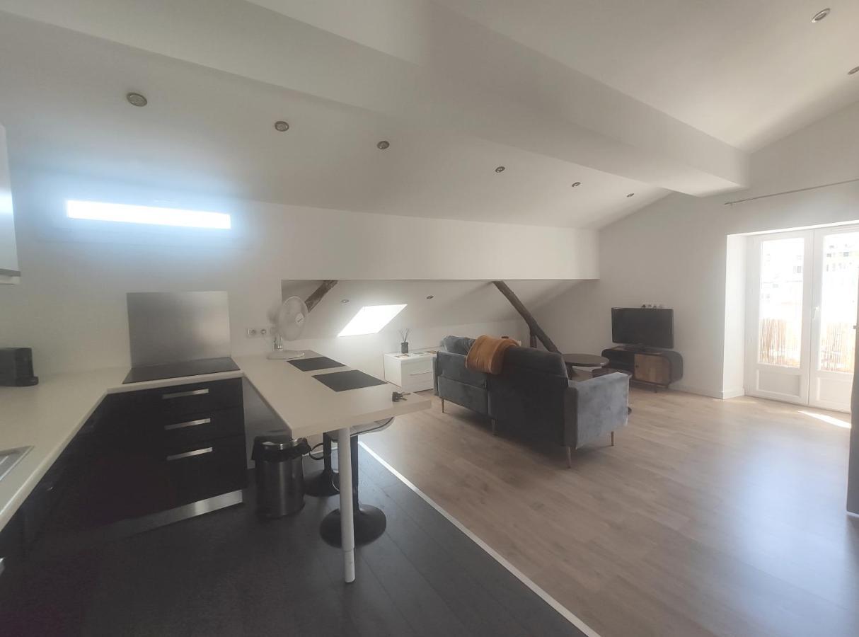 Apartament Beau T2 Sur Le Vieux Port, Centre De Bastia Bastia  Zewnętrze zdjęcie